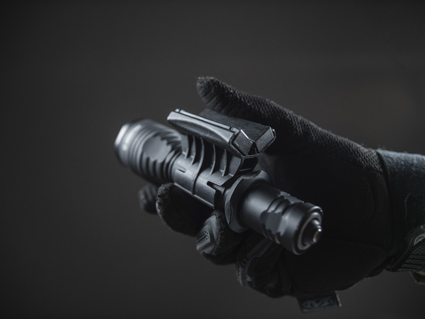 Магнитное подствольное крепление Armytek AWM-03